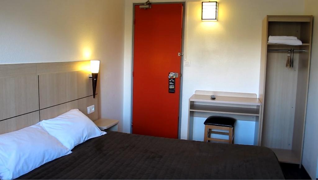 Hotel Class'Eco Courcouronnes Buitenkant foto