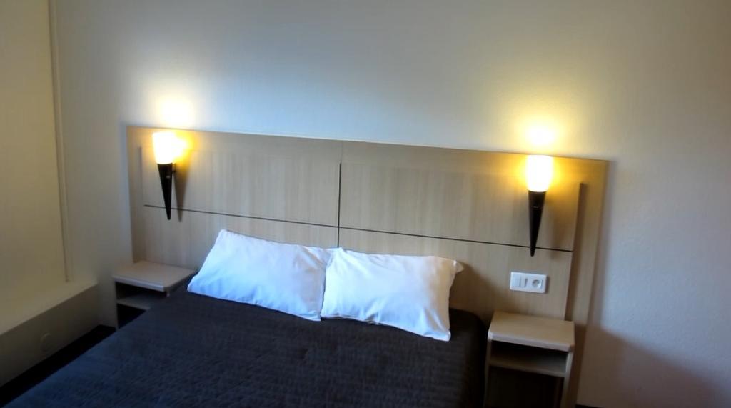 Hotel Class'Eco Courcouronnes Buitenkant foto