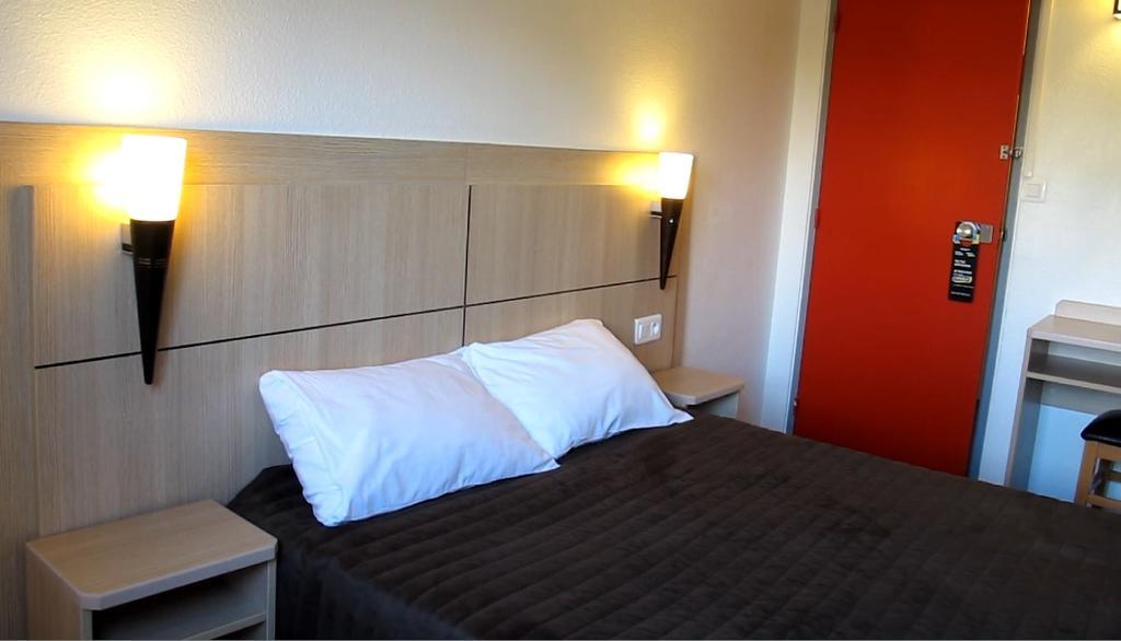 Hotel Class'Eco Courcouronnes Buitenkant foto